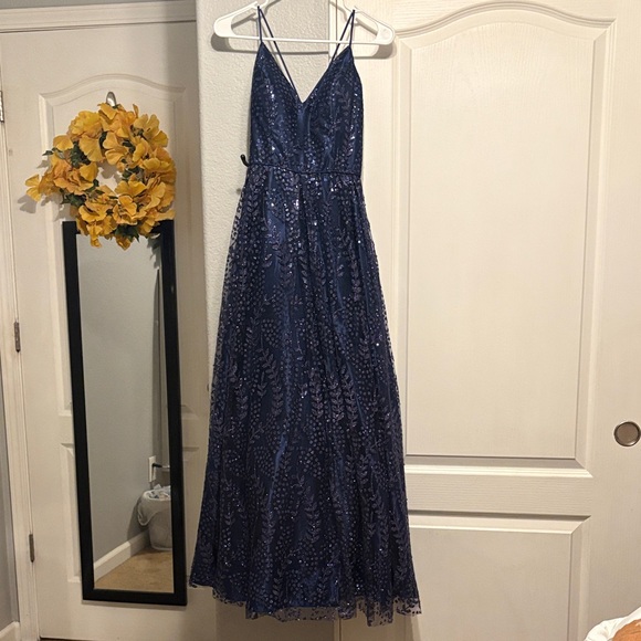 PROM PERFECT CONDITION - Picture 3 of 6